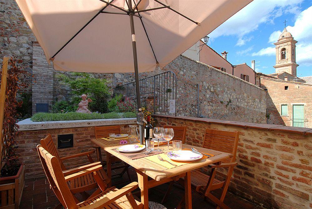 Montepulciano Stazione Meuble Evoe Bed & Breakfast エクステリア 写真